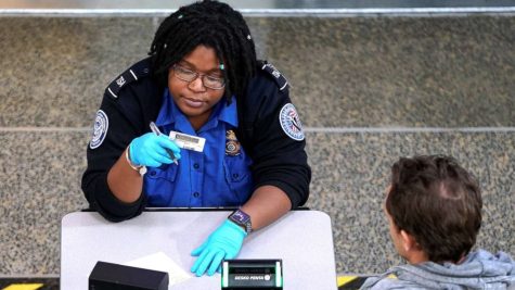 Joshua Roberts/Reuters photographer
“An employee with the Transportation Security Administration checks the documents of a traveler at Reagan National Airport in Washington D.C., Jan. 6, 2019.” source : https://abcnews.go.com/Politics/shutdown-continues-tsa-agents-call-sick-agency-preps/story?id=60210424