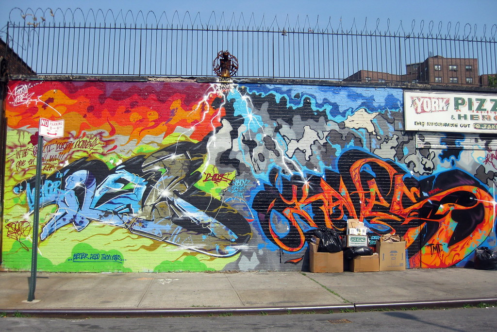 Express Your Artistic Side with This Graffiti Wall