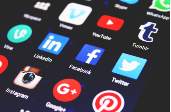 From likes to self-doubts: A teen’s experiences with social media